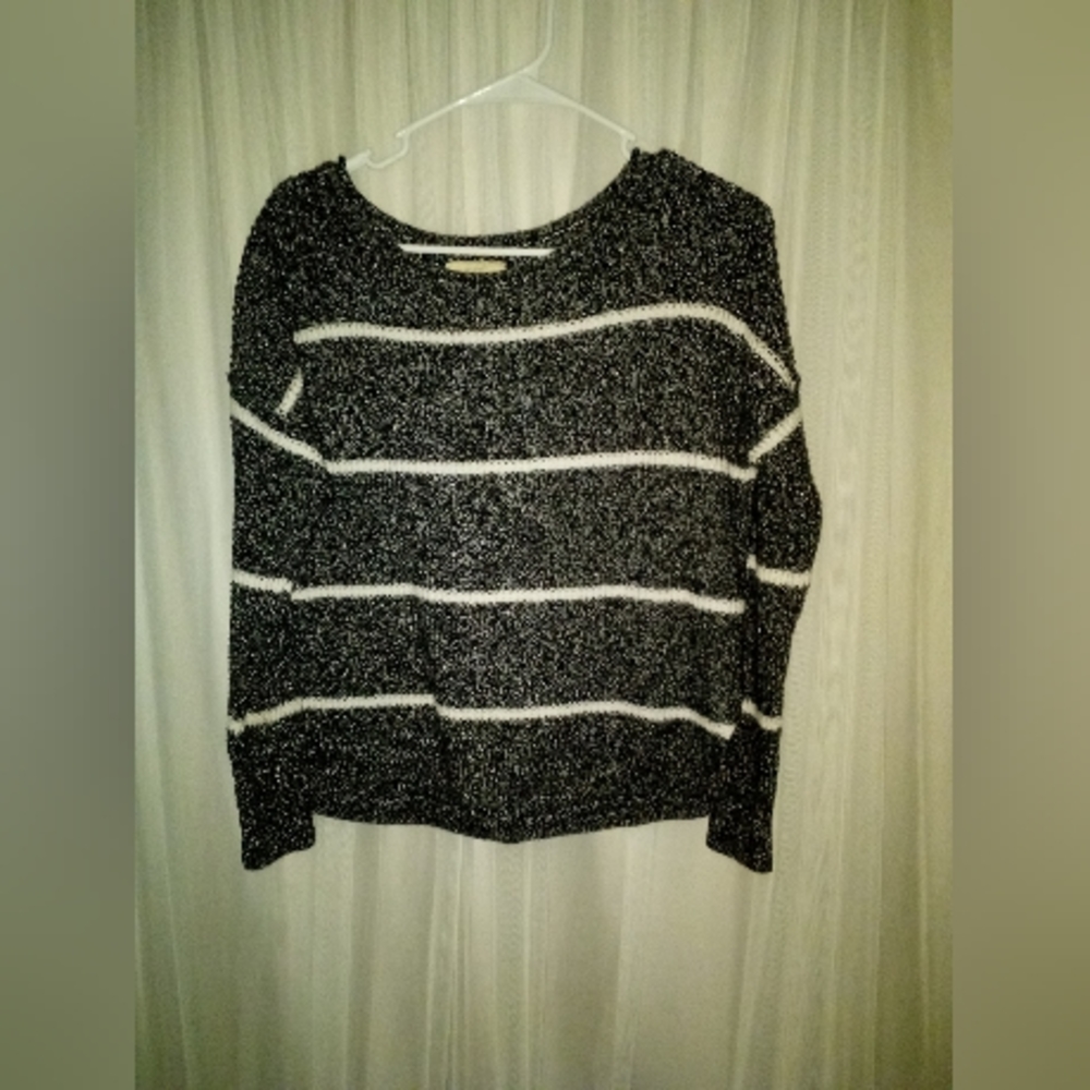 Hollister Black and White Striped Sweater Size Medium